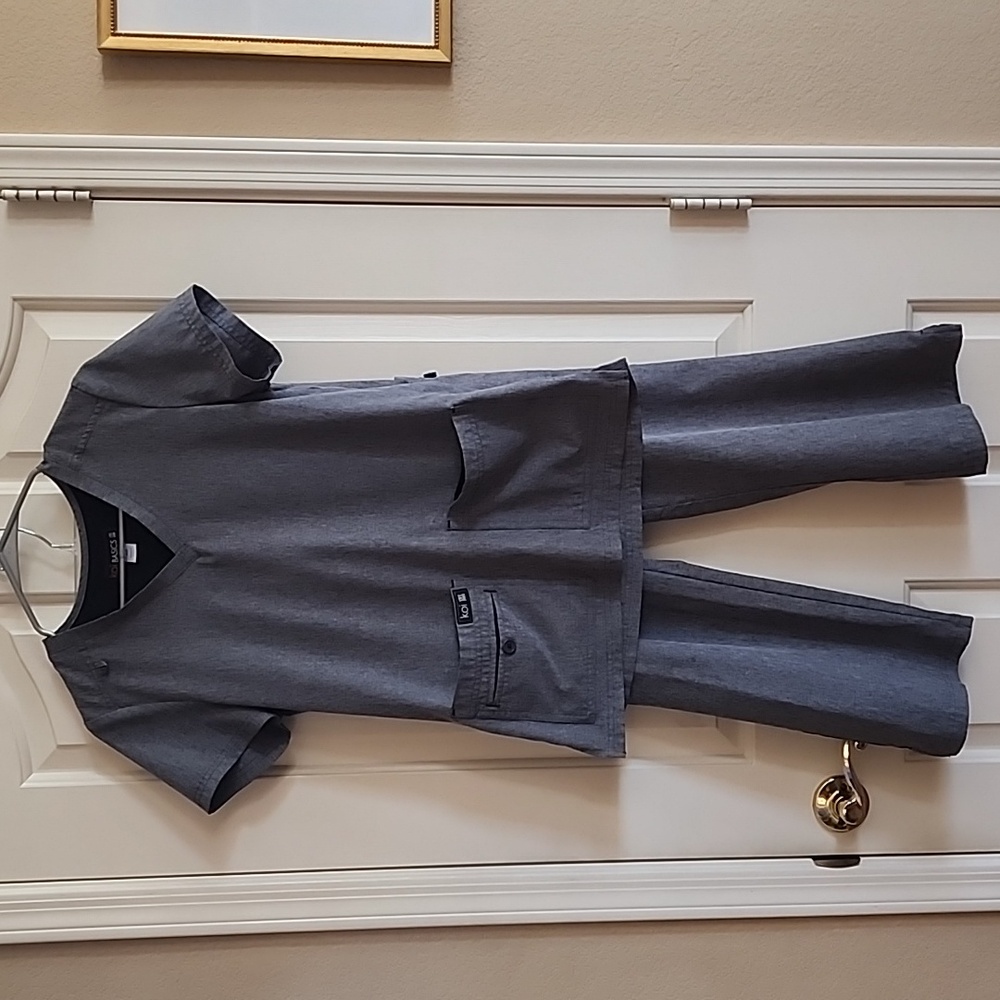 4 sets SCRUBS/Jacket